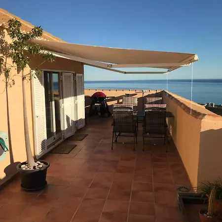 Carvajal, 2-bedroom Sea View Penthouse Фуенхірола