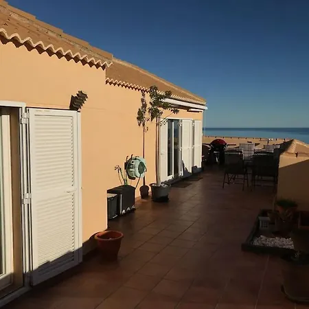 Апартаменти Carvajal, 2-bedroom Sea View Penthouse *