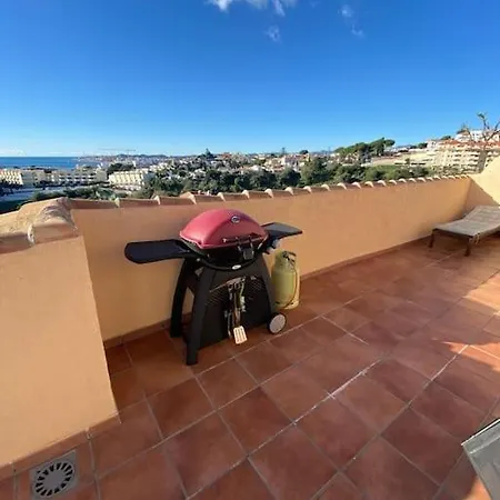 דירה Carvajal, 2-bedroom Sea View Penthouse *